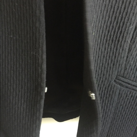 Nice blazer - Picture 2 of 5